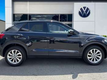 Used Volkswagen T-Roc 2022 for sale - 74980583: Photo
