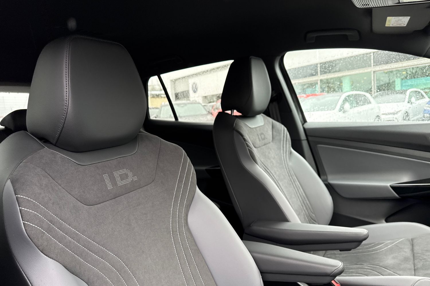 Used Volkswagen ID.4 2024 for sale - 77628534: Photo 24