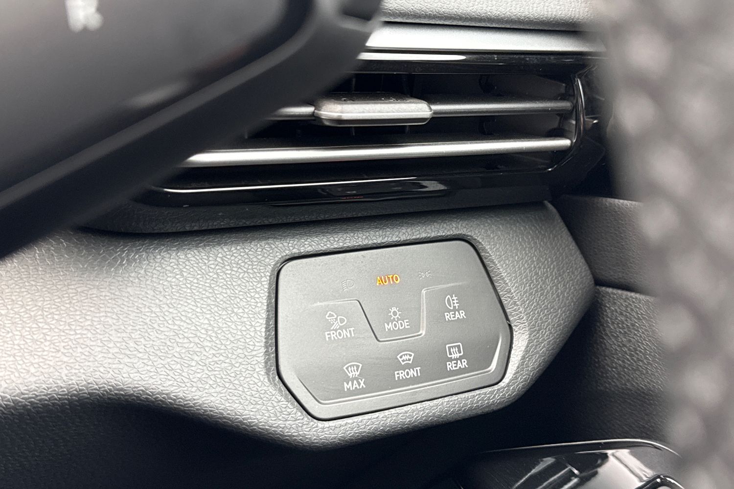 Used Volkswagen ID.4 2024 for sale - 77628534: Photo 25