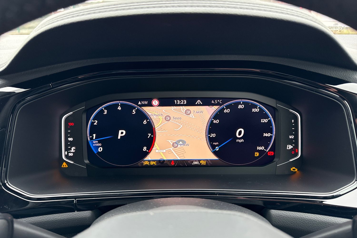 Used Volkswagen T-Roc 2026 for sale - 78043459: Photo 34