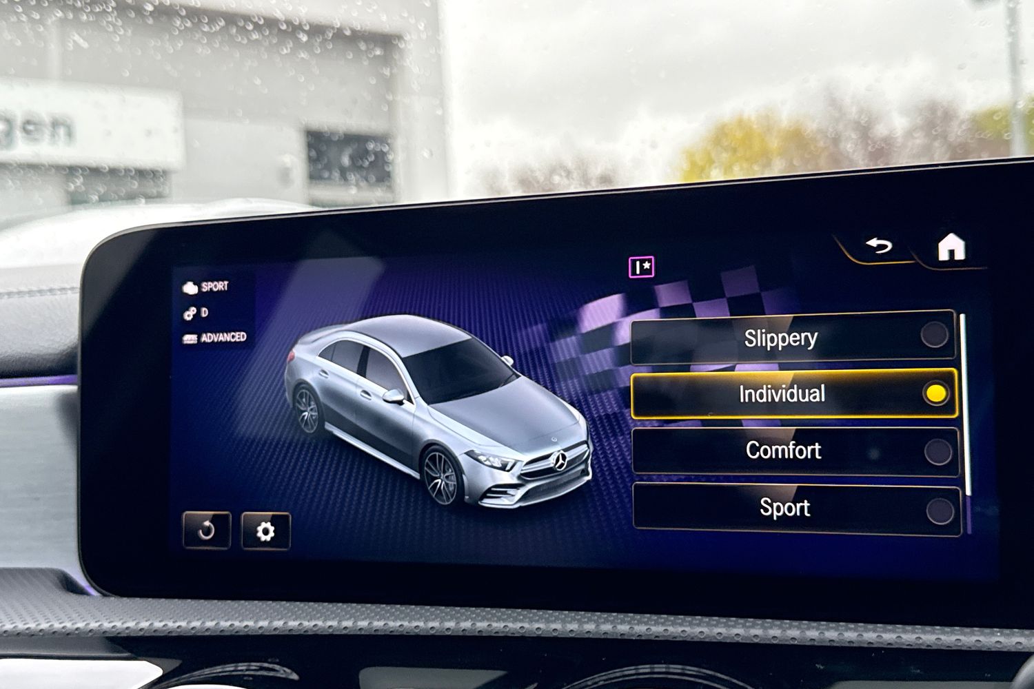 Used Mercedes-Benz A-Class 2022 for sale - 76379885: Photo 30