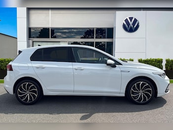 Used Volkswagen Golf 2023 for sale - 75510926: Photo