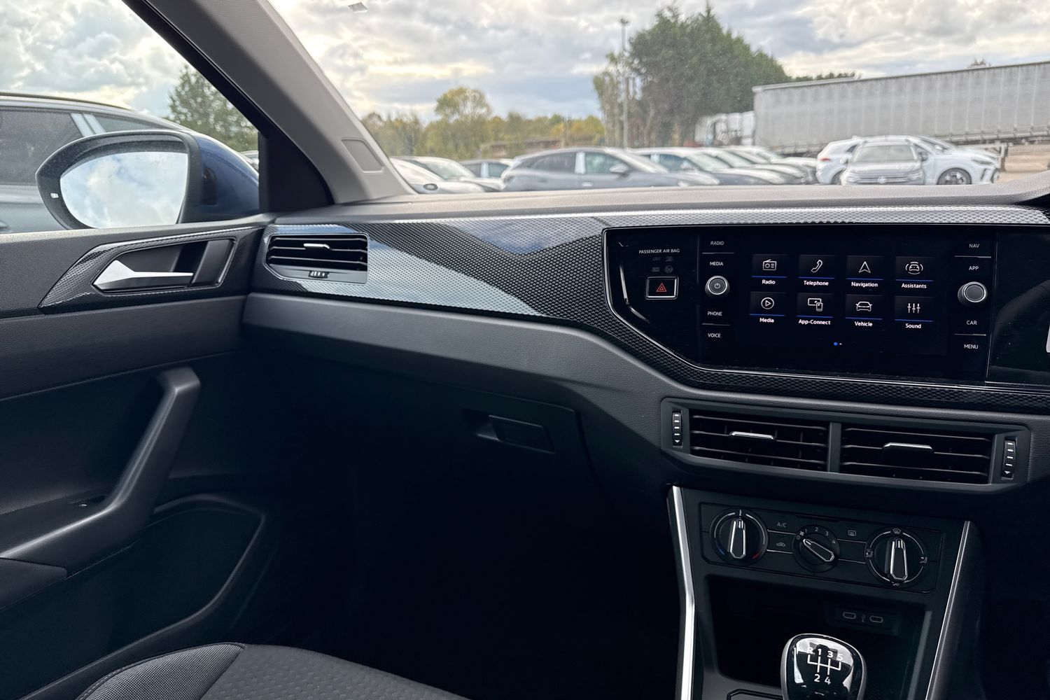 Used Volkswagen Taigo 2025 for sale - 76385400: Photo 19