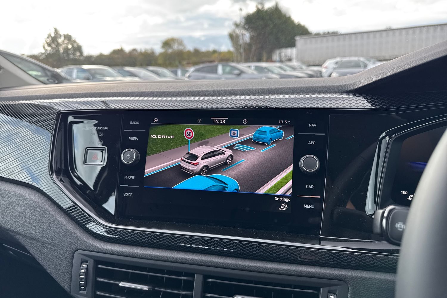 Used Volkswagen Taigo 2025 for sale - 76385400: Photo 41