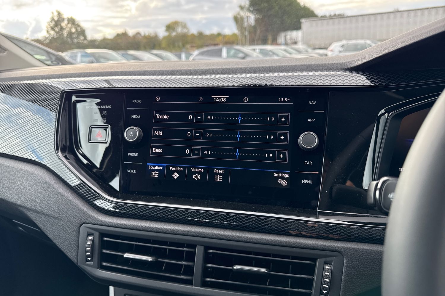 Used Volkswagen Taigo 2025 for sale - 76385400: Photo 43