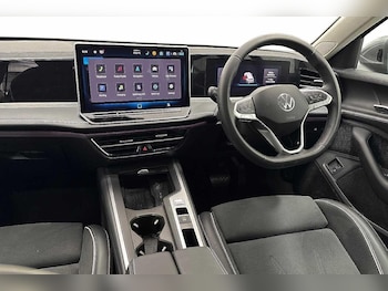 Used Volkswagen Passat 2025 for sale - 79138352: Photo