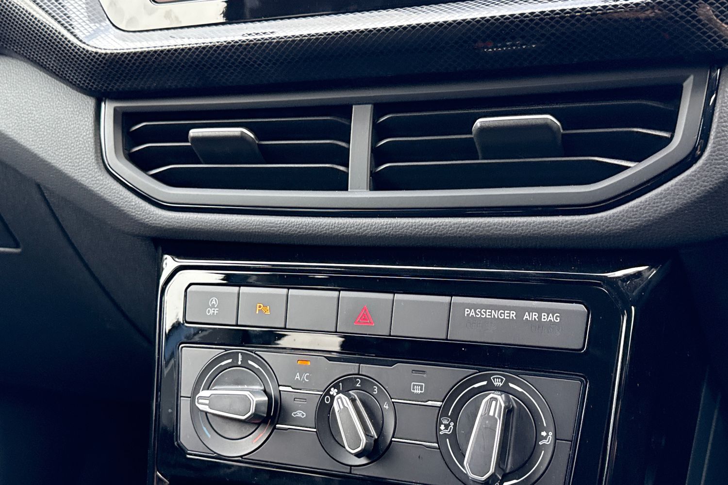 Used Volkswagen T-Cross 2025 for sale - 76011192: Photo 21