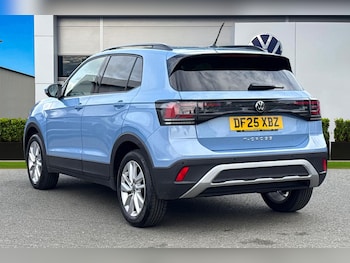 Used Volkswagen T-Cross 2025 for sale - 76011192: Photo 2