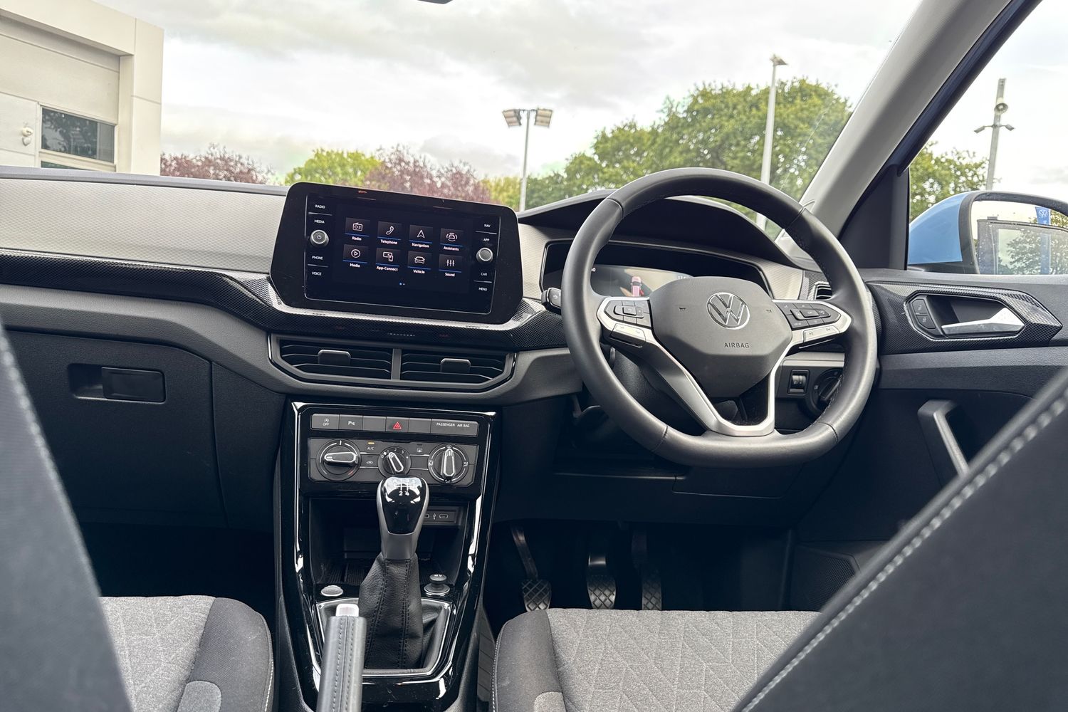 Used Volkswagen T-Cross 2025 for sale - 76011192: Photo 38