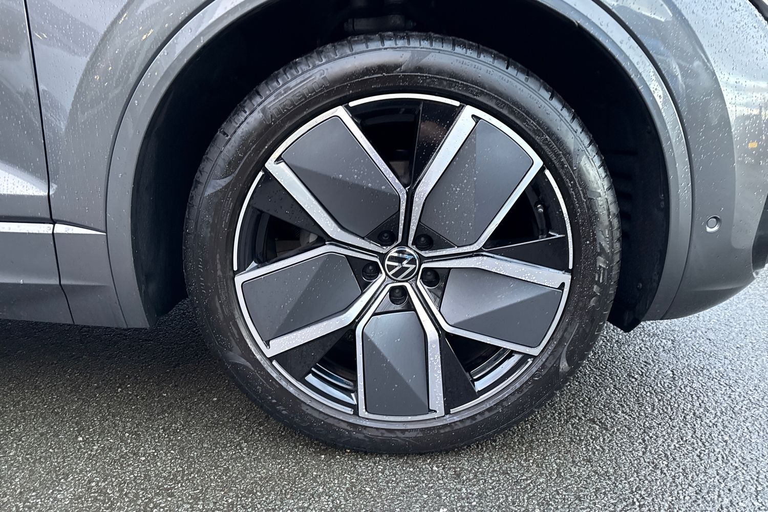 Used Volkswagen Touareg 2025 for sale - 77337238: Photo 10