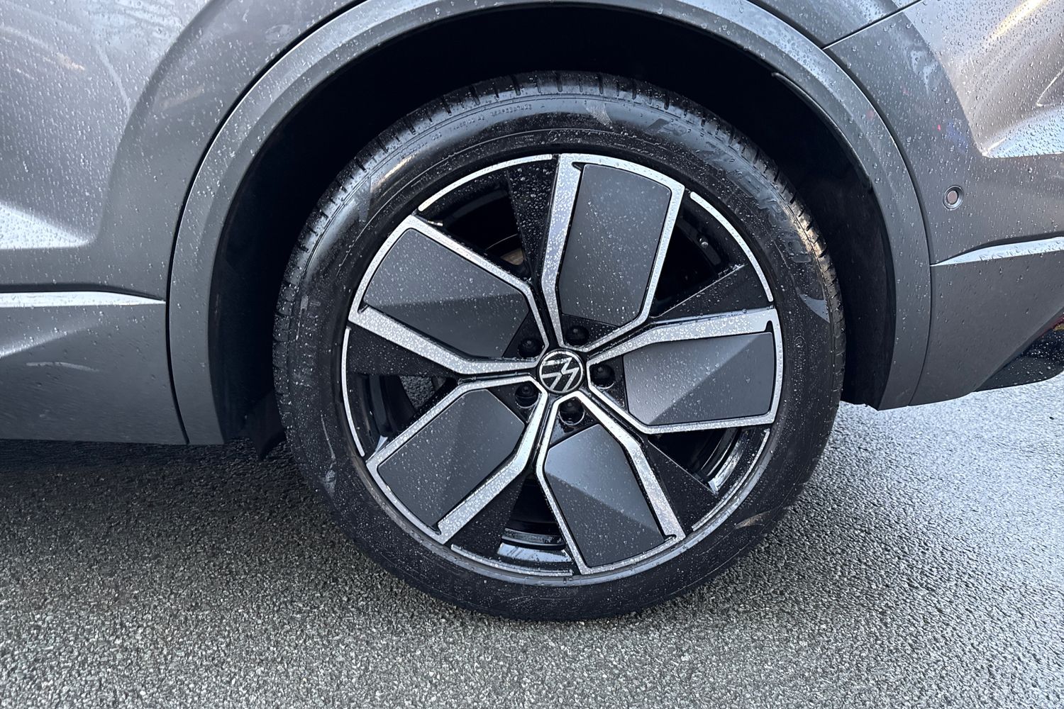 Used Volkswagen Touareg 2025 for sale - 77337238: Photo 12