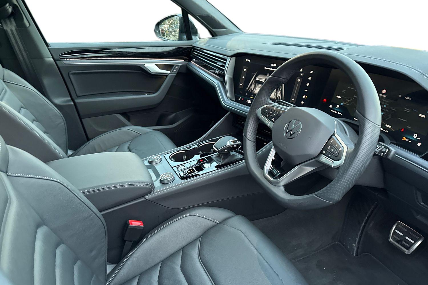 Used Volkswagen Touareg 2025 for sale - 77337238: Photo 14