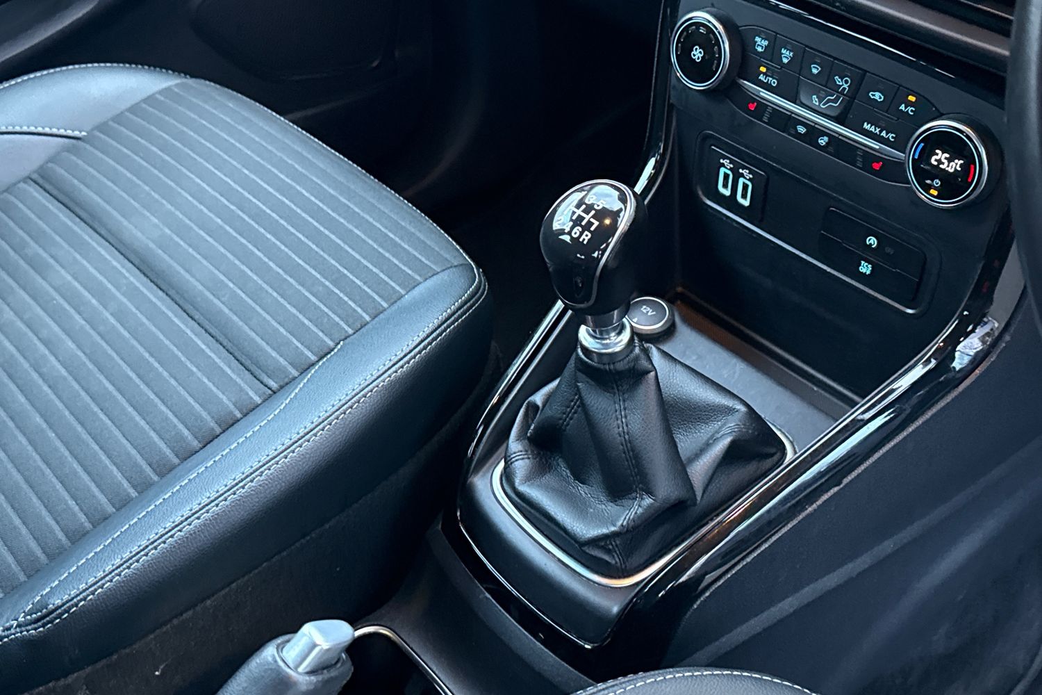 Used Ford Ecosport 2018 for sale - 77401814: Photo 23