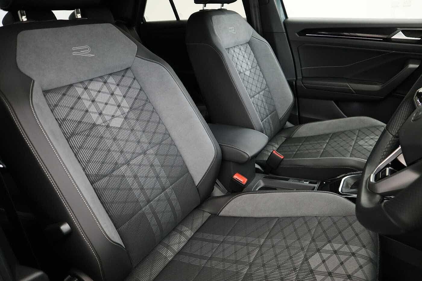 Used Volkswagen T-Roc 2023 for sale - 76469264: Photo 10