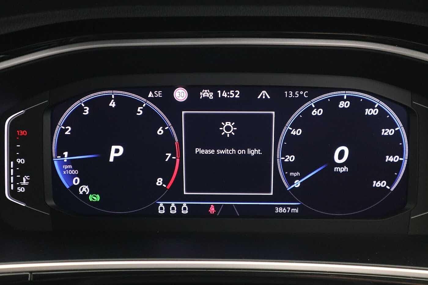 Used Volkswagen T-Roc 2023 for sale - 76469264: Photo 11