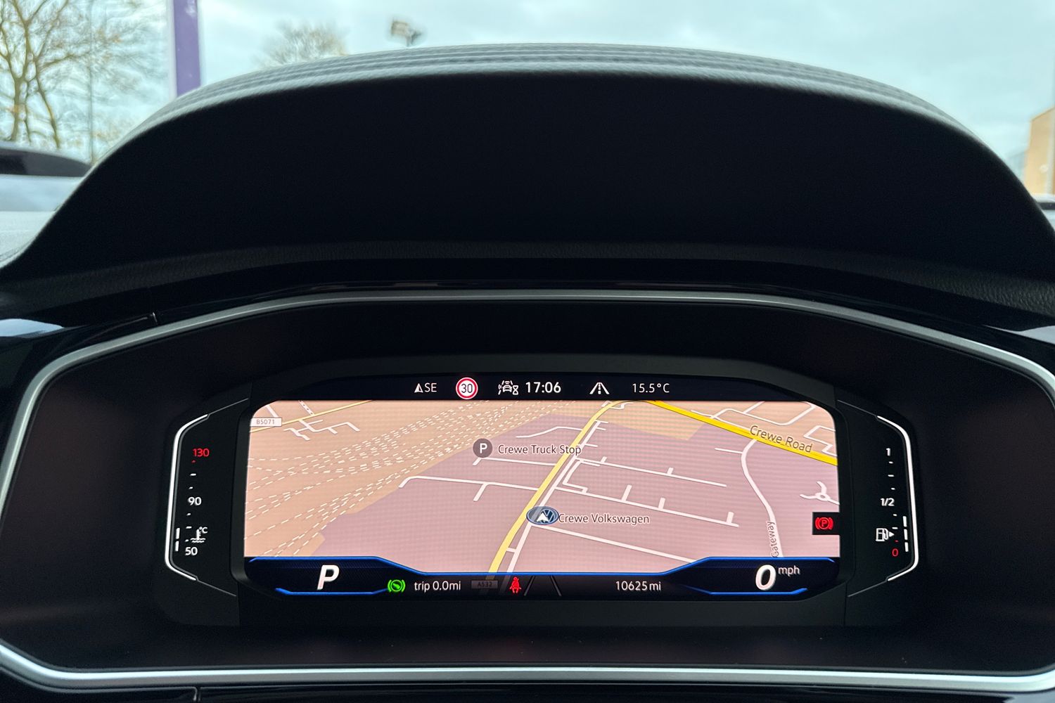 Used Volkswagen T-Roc 2023 for sale - 76469264: Photo 26