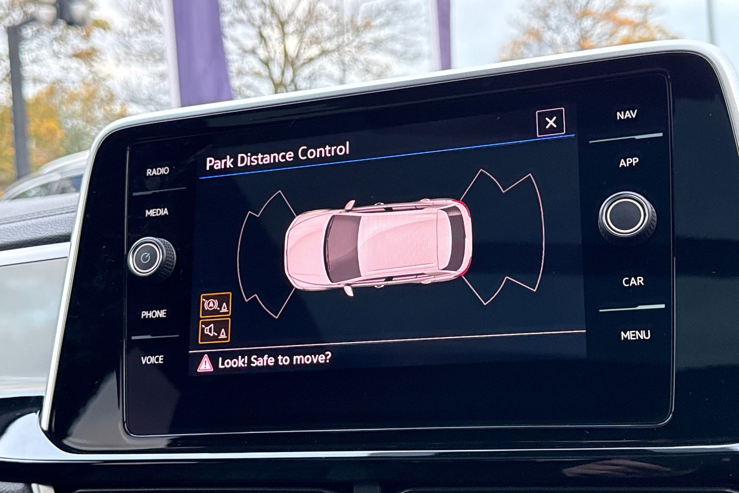 Used Volkswagen T-Roc 2023 for sale - 76469264: Photo 33