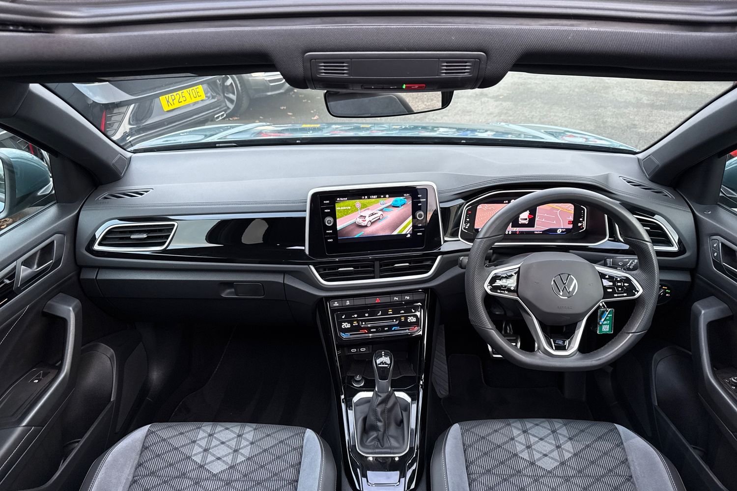 Used Volkswagen T-Roc 2023 for sale - 76469264: Photo 39