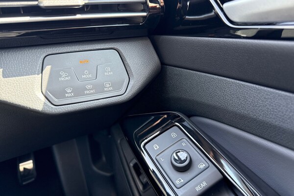 Used Volkswagen ID.4 2025 for sale - 75216032: Photo 24