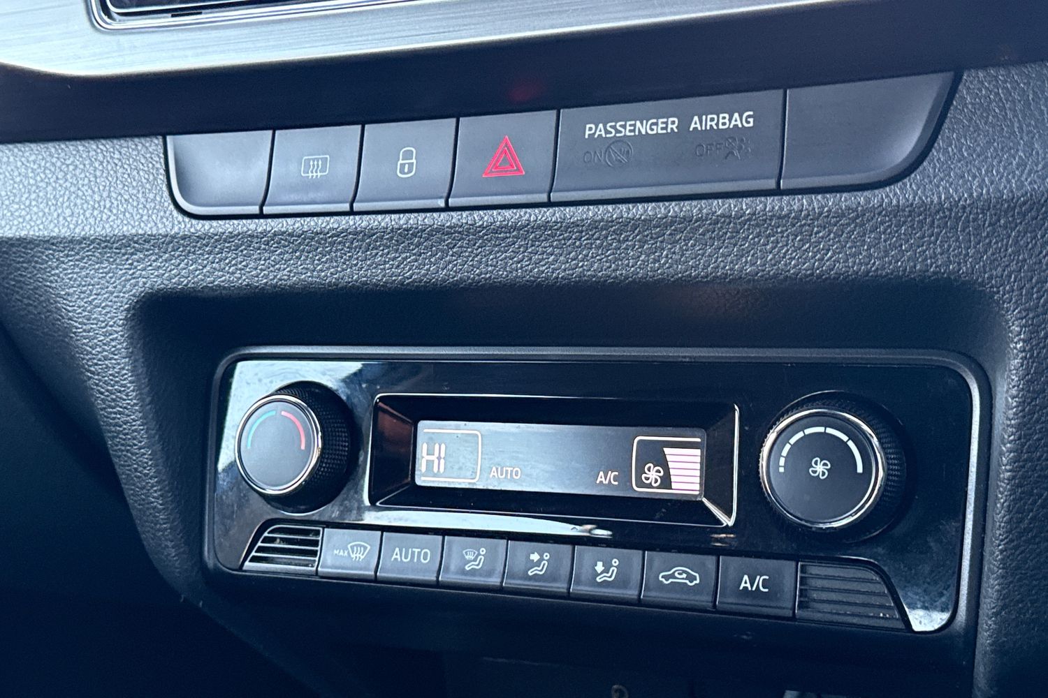 Used Skoda Fabia 2015 for sale - 76705484: Photo 21