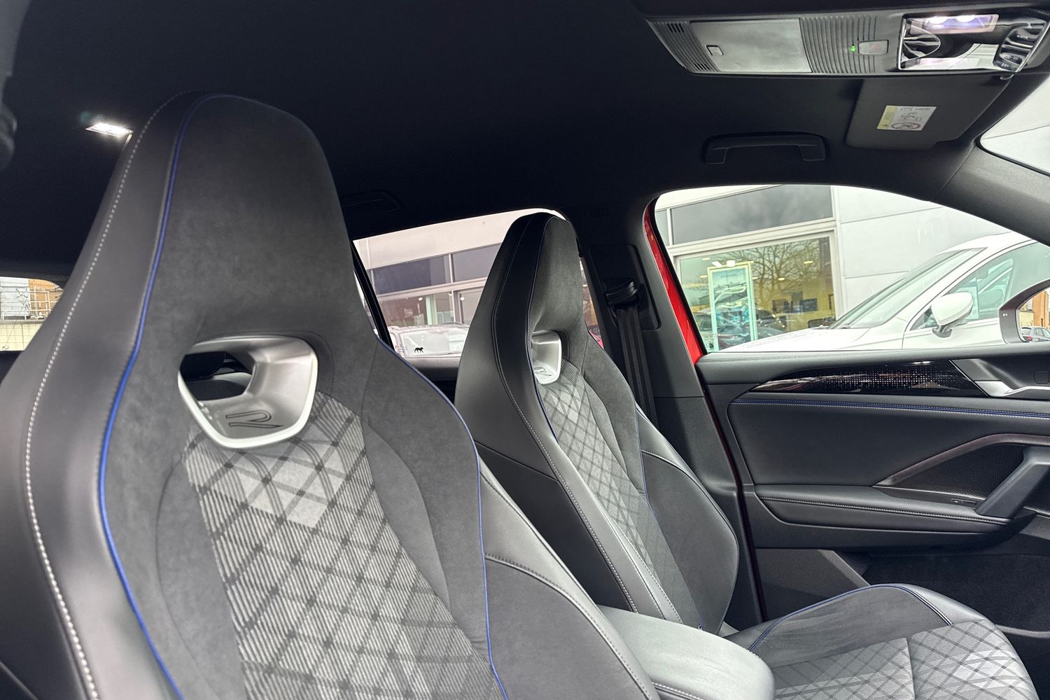 Used Volkswagen Tiguan 2024 for sale - 77805143: Photo 24