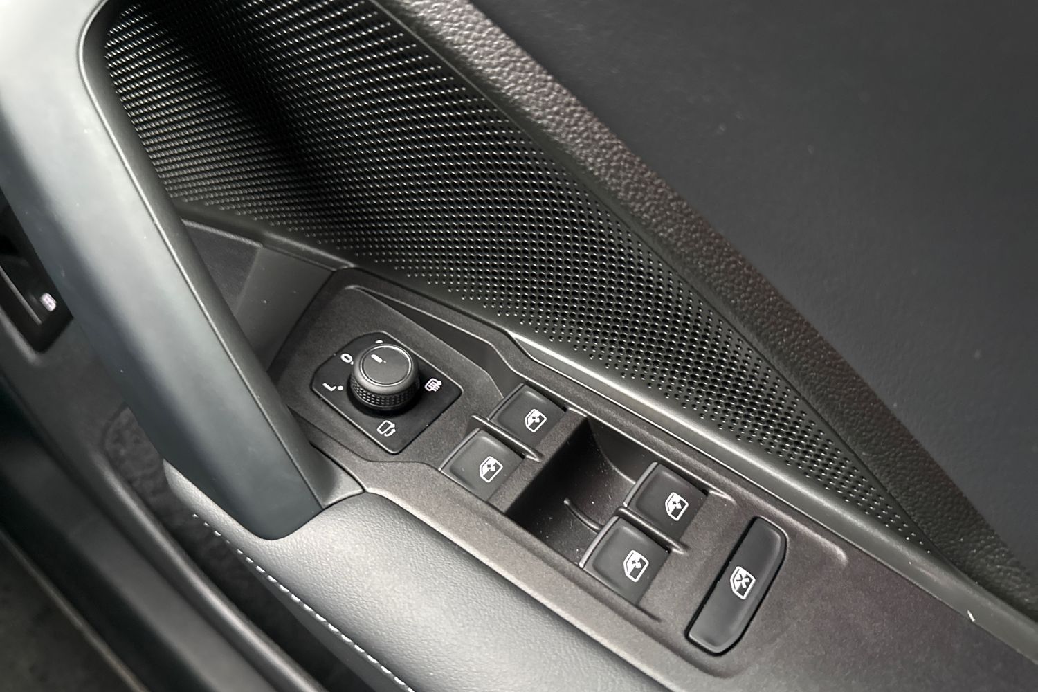 Used Volkswagen Tiguan 2024 for sale - 77805143: Photo 25