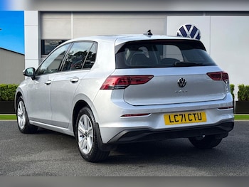 Used Volkswagen Golf 2021 for sale - 76453601: Photo