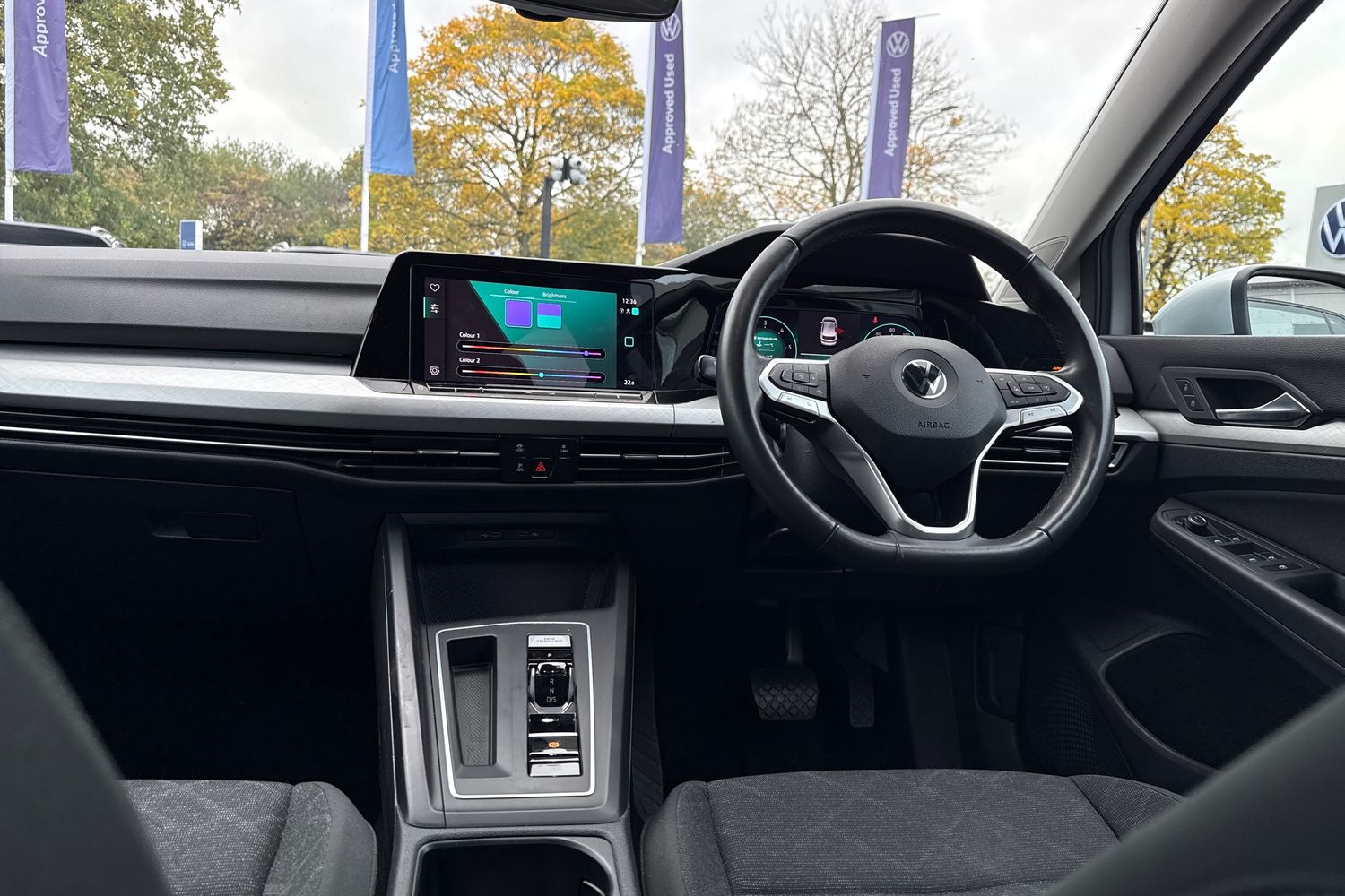 Used Volkswagen Golf 2021 for sale - 76453601: Photo 36