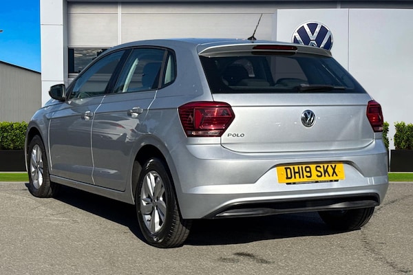 Used Volkswagen Polo 2019 for sale - 76185979: Photo 2