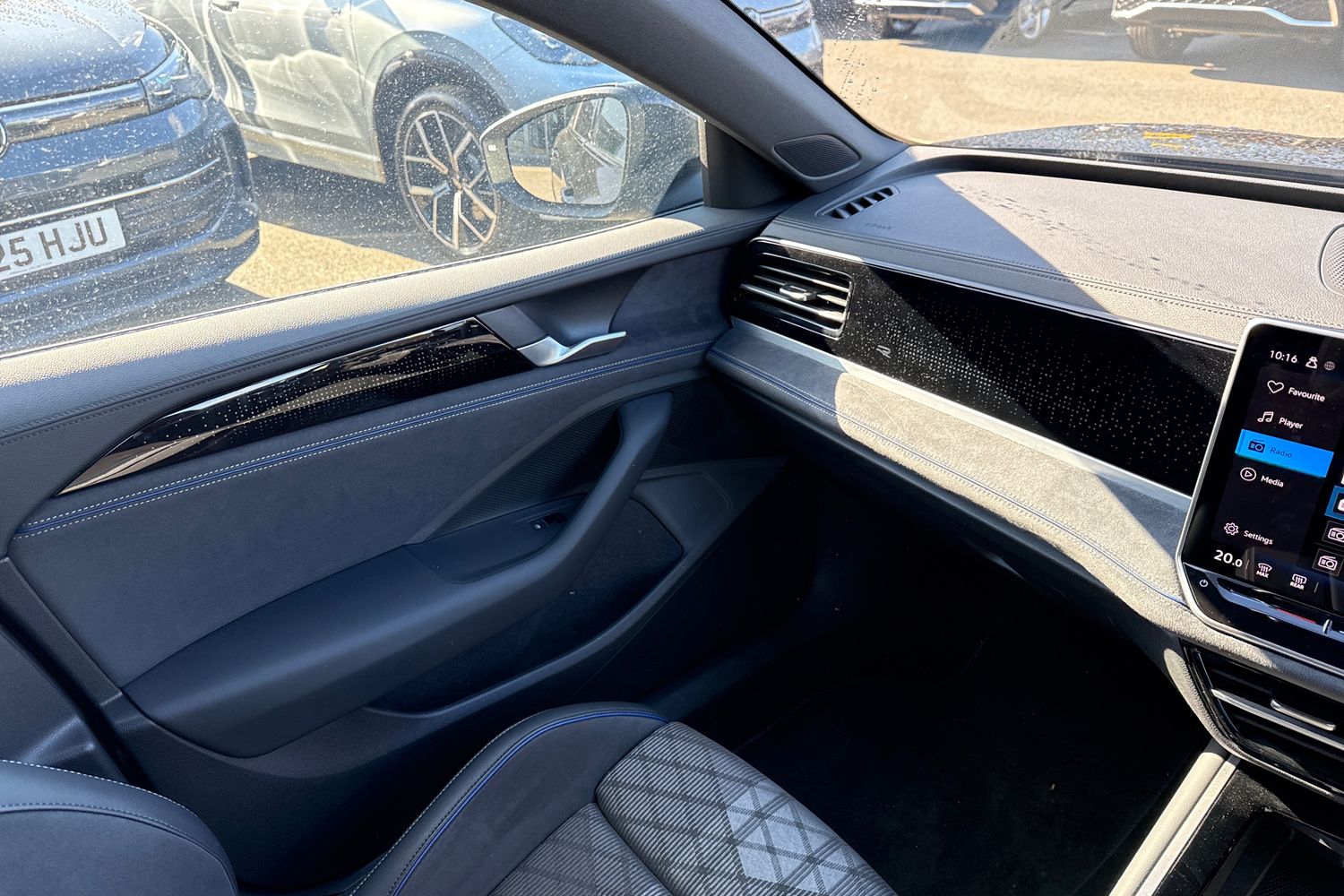 Used Volkswagen Passat 2025 for sale - 78122418: Photo 19