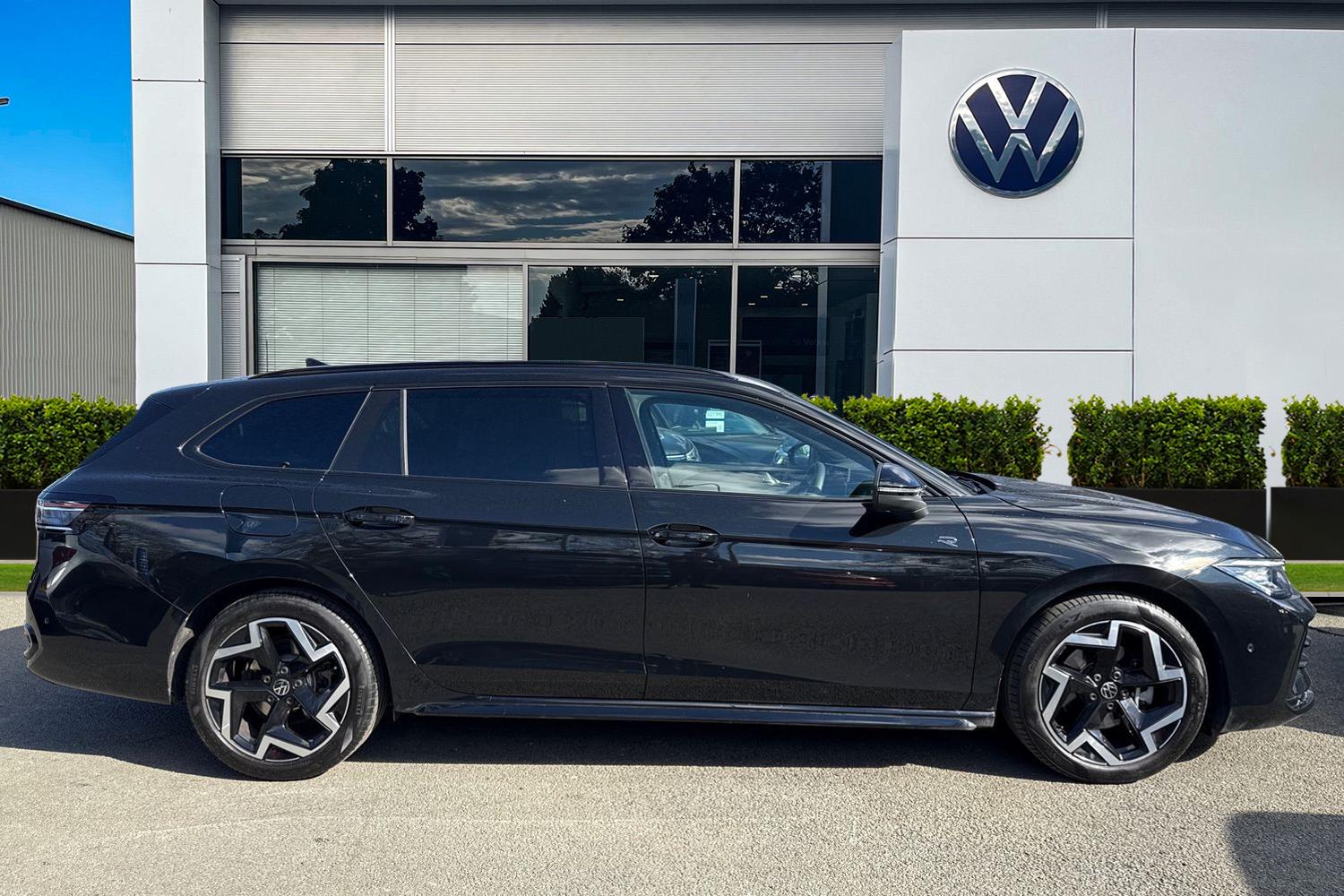 Used Volkswagen Passat 2025 for sale - 78122418: Photo 3