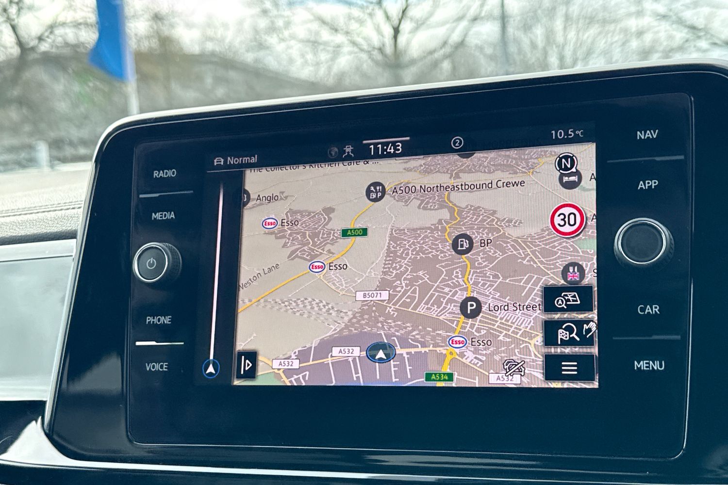 Used Volkswagen T-Roc 2025 for sale - 77728795: Photo 12