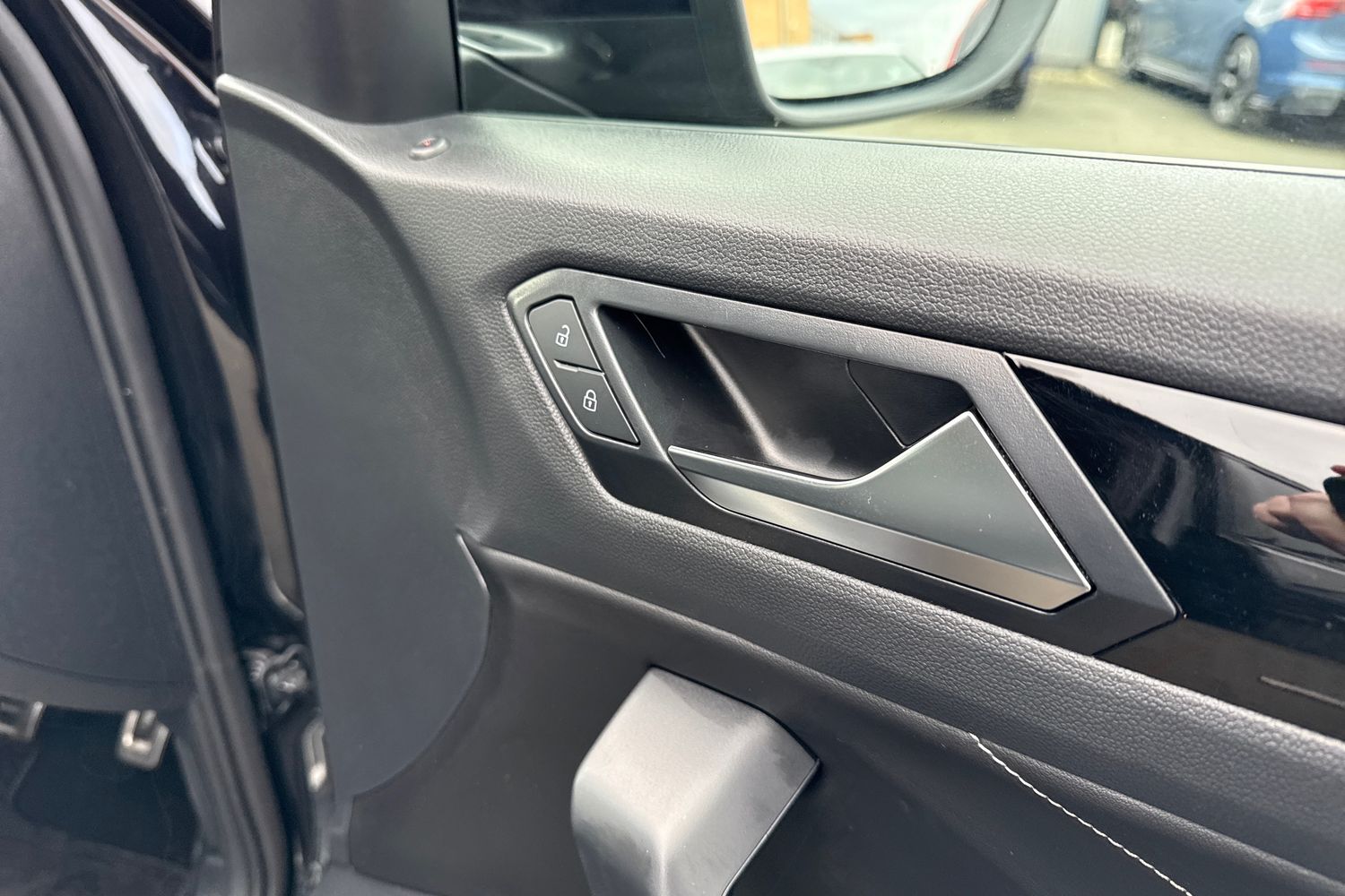 Used Volkswagen T-Roc 2025 for sale - 77728795: Photo 18