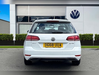 Used Volkswagen Golf 2018 for sale - 78551904: Photo
