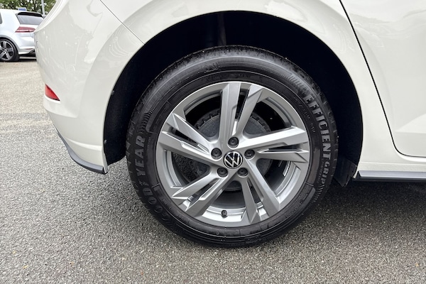 Used Volkswagen Polo 2024 for sale - 76194193: Photo 11