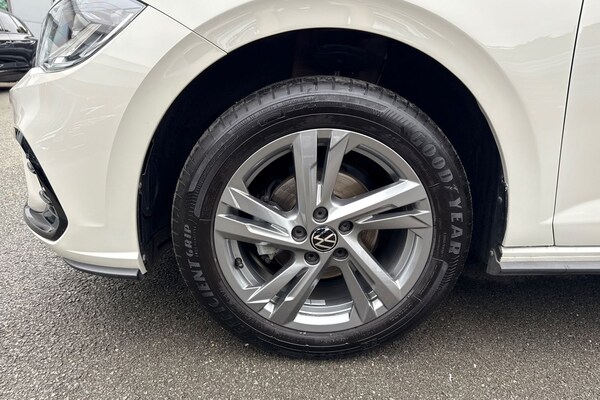 Used Volkswagen Polo 2024 for sale - 76194193: Photo 13