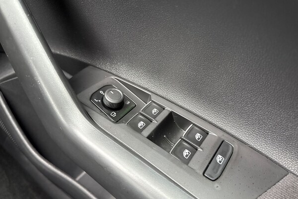 Used Volkswagen Polo 2024 for sale - 76194193: Photo 25