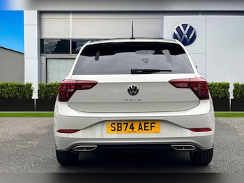 Used Volkswagen Polo 2024 for sale - 76194193: Photo 4