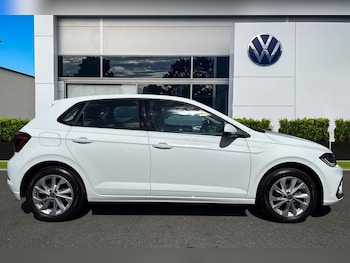 Used Volkswagen Polo 2023 for sale - 79055304: Photo