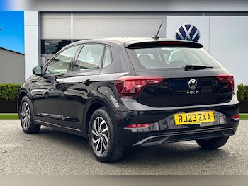Used Volkswagen Polo 2023 for sale - 77262537: Photo