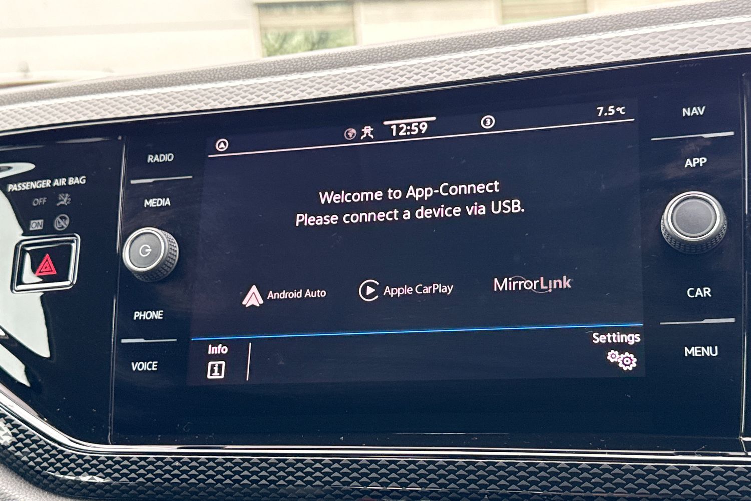 Used Volkswagen Polo 2023 for sale - 77262537: Photo 30