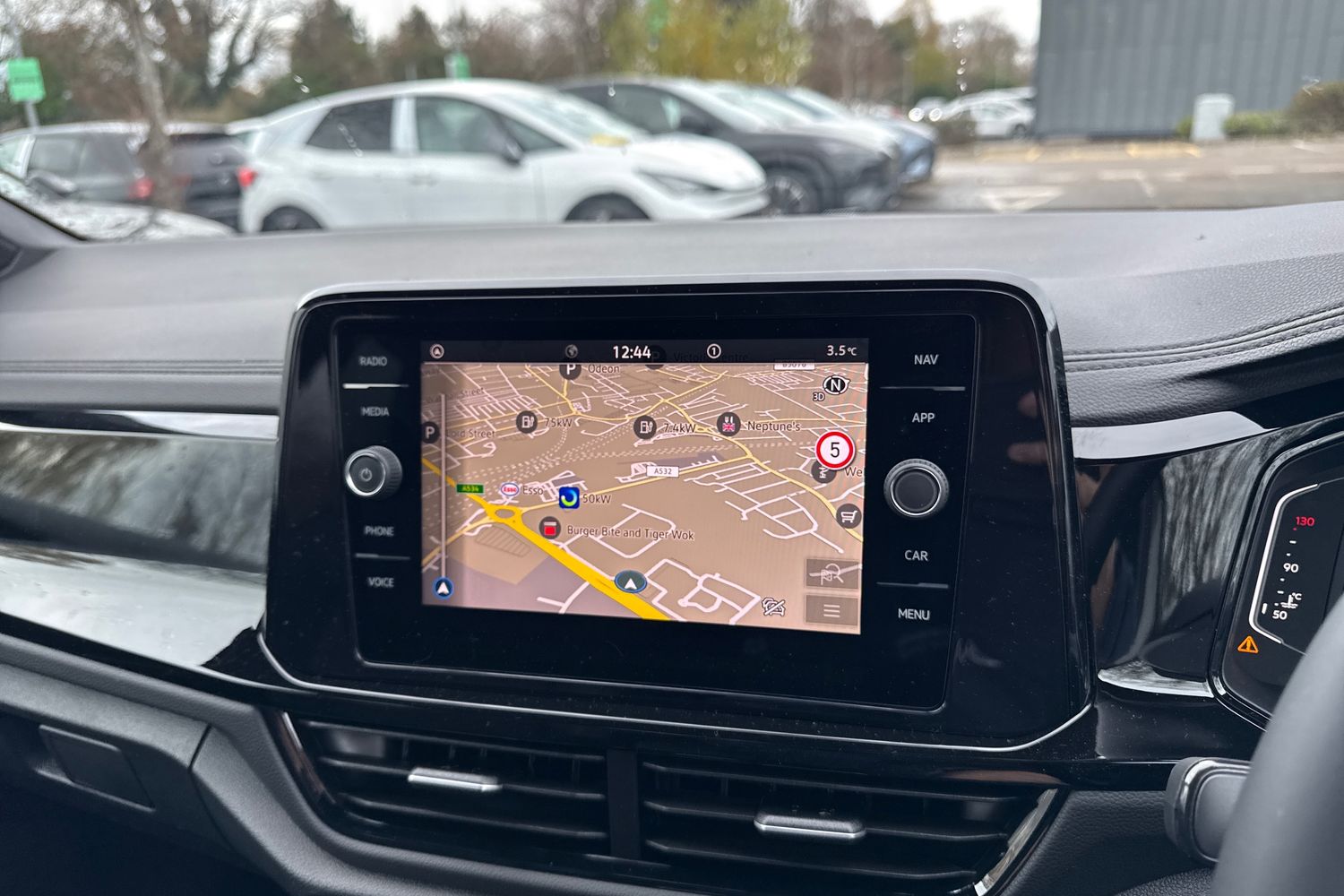 Used Volkswagen T-Roc 2025 for sale - 76805274: Photo 16