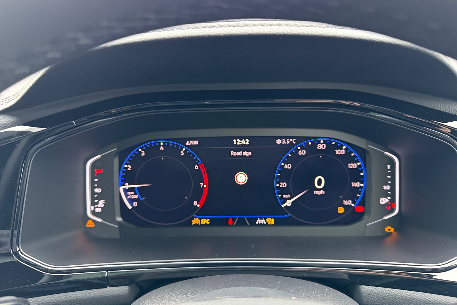 Used Volkswagen T-Roc 2025 for sale - 76805274: Photo 33