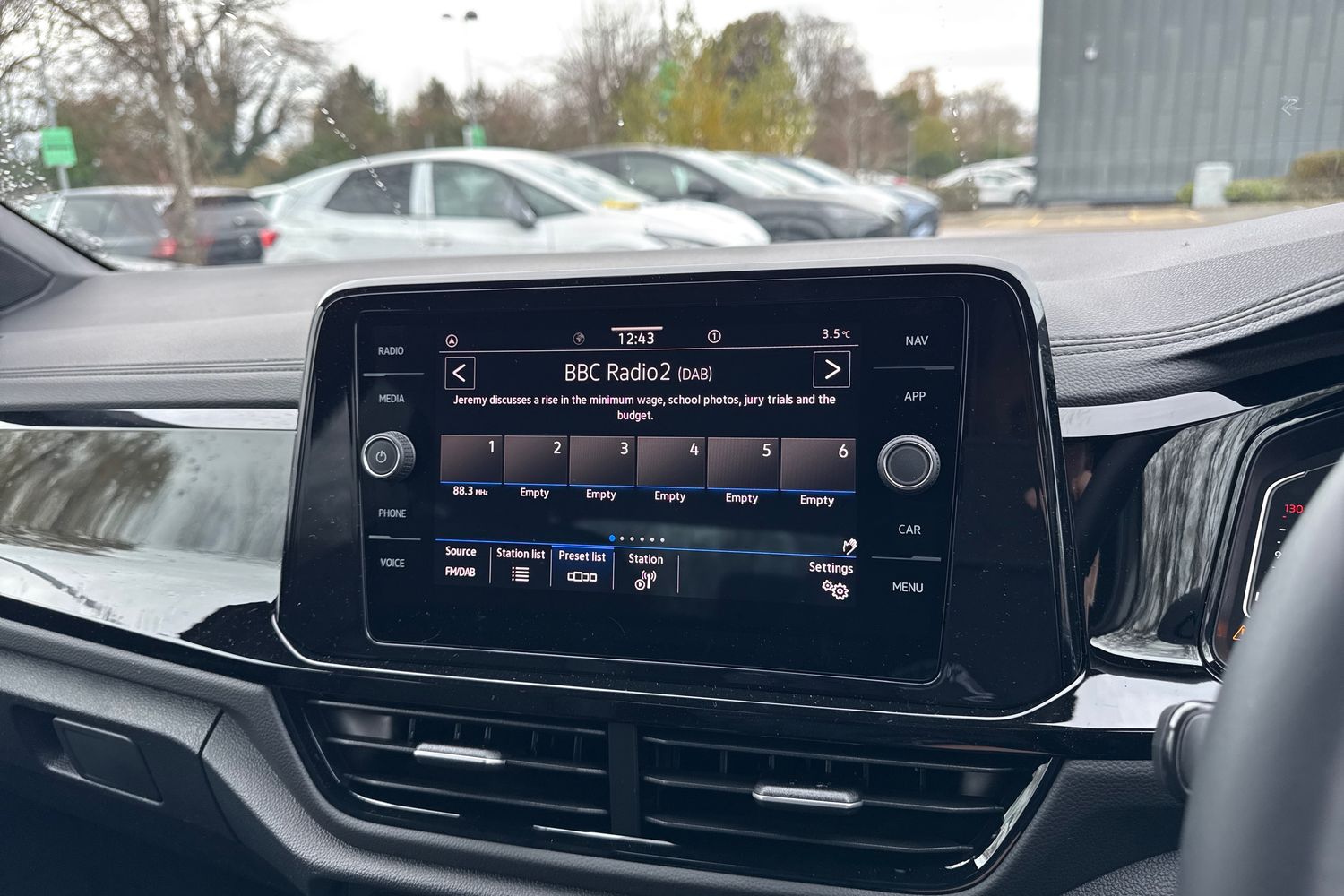 Used Volkswagen T-Roc 2025 for sale - 76805274: Photo 43