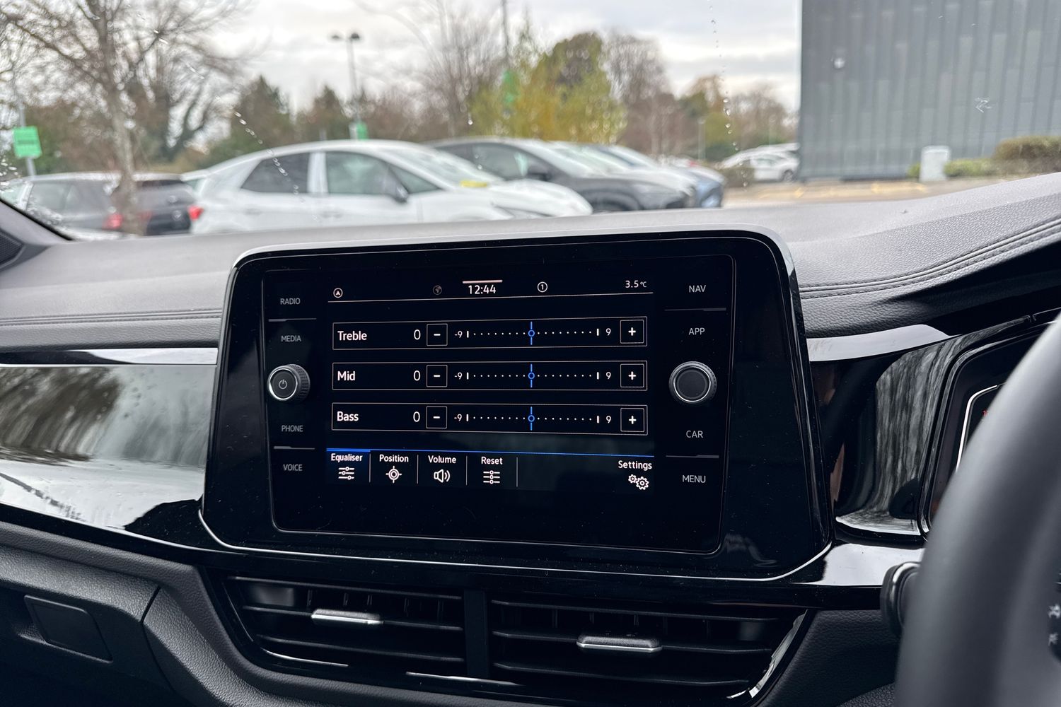 Used Volkswagen T-Roc 2025 for sale - 76805274: Photo 50