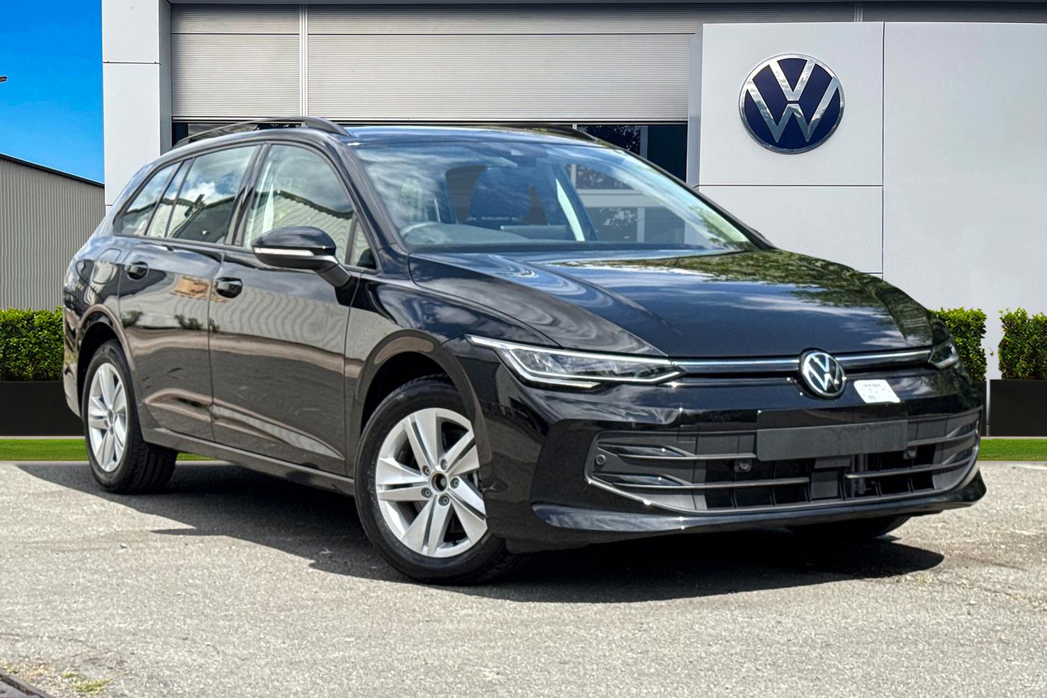 Used Volkswagen Golf 2025 for sale - 76488350: Photo 1