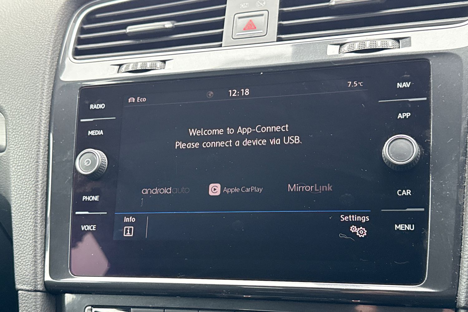 Used Volkswagen Golf 2018 for sale - 76827893: Photo 30