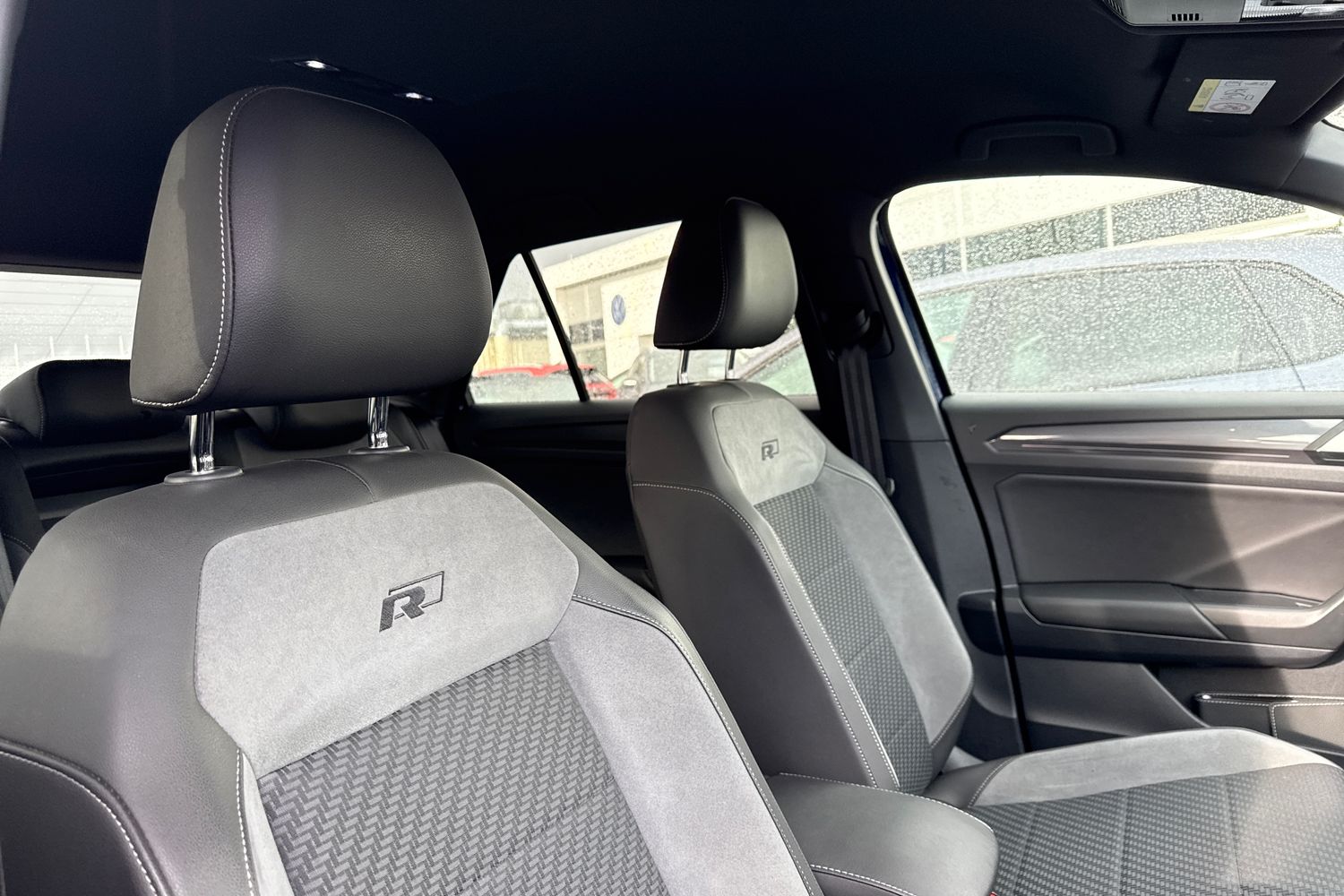 Used Volkswagen T-Roc 2021 for sale - 77527275: Photo 21