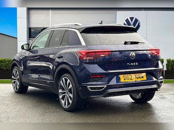 Used Volkswagen T-Roc 2021 for sale - 77527275: Photo