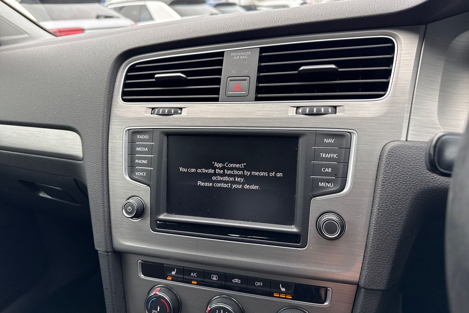 Used Volkswagen Golf 2016 for sale - 77071949: Photo 41